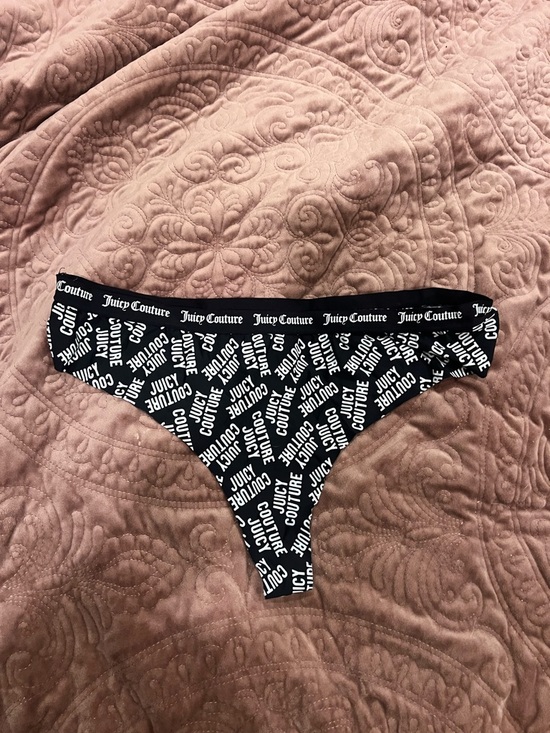 Juicy Couture Other - Juicy Couture Black & White Logo-Print Girls' Thong Bottoms